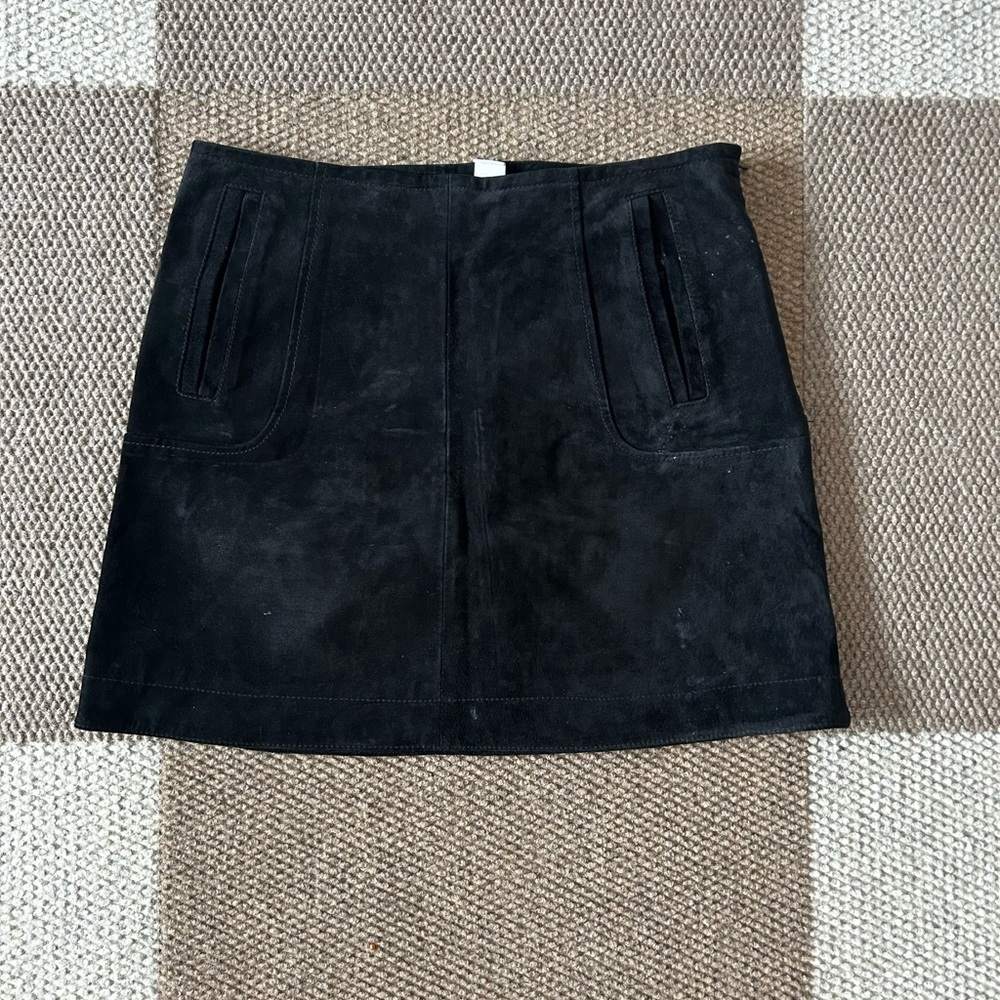 H&M Black Suede Mini Skirt with Front Pocket Panels